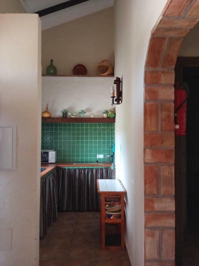 La Solana De Turon. El Pino Guest House Ardales Luaran gambar